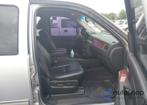 2012 Chevrolet Tahoe C1500 Ls из США, поврежденный, VIN 1GNSCAE02CR308972